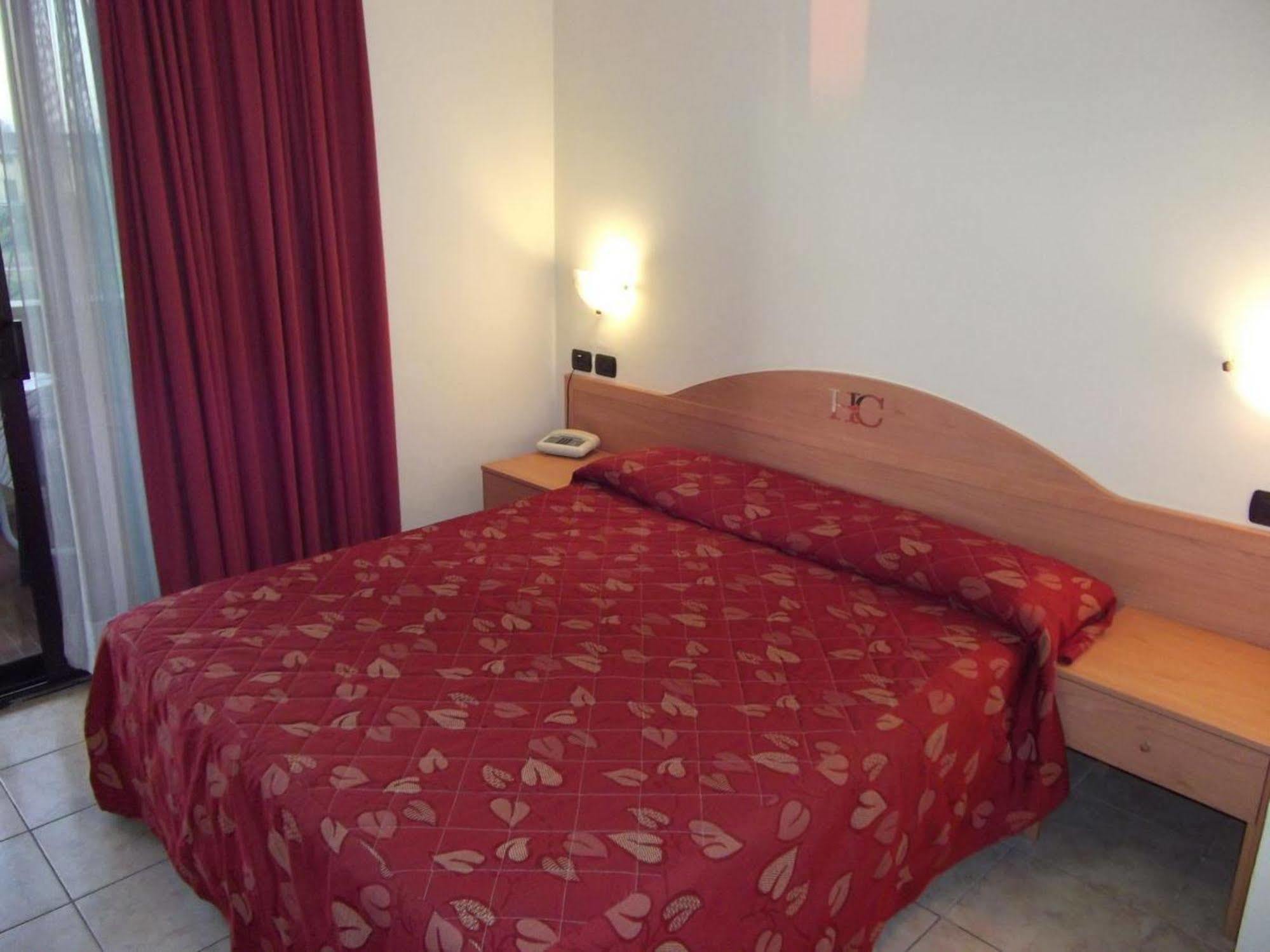 Hotel Cristal Sirmione Ngoại thất bức ảnh